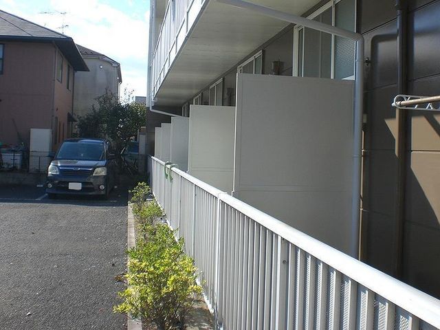 拡大写真:さいたま市岩槻区南平野2丁目 2階206の外観写真(昼)