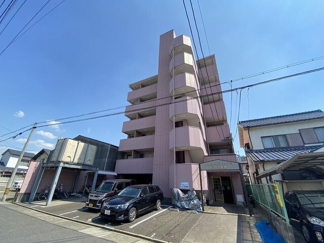 拡大写真:センチュリーパーク正保1番館 3階302の外観写真(昼)