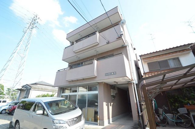 リバーサイドゆうの外観