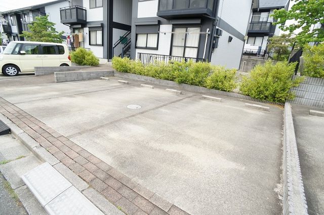 拡大写真:アセラ F201の外観写真(昼)