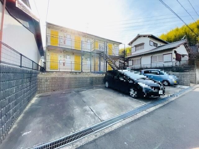 拡大写真:コーポ伊藤 1階102の外観写真(昼)