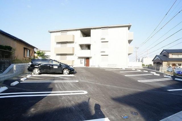 拡大写真:Wing 21Ⅰ 1階105の外観写真(昼)