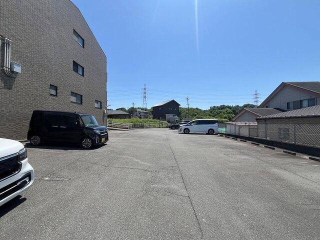 拡大写真:ロイヤルゆき 2階208の外観写真(昼)