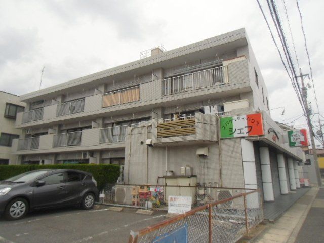 拡大写真: ホワイトハイツ 2階205の外観写真(昼)