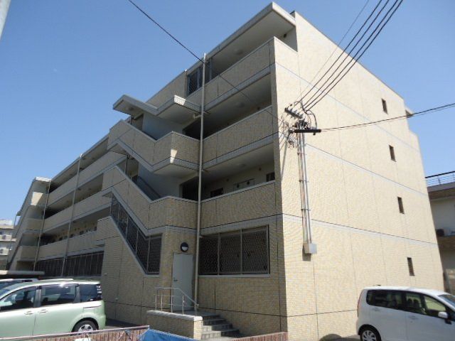 拡大写真: ニワヴィレッジセカンド 3階315の外観写真(昼)