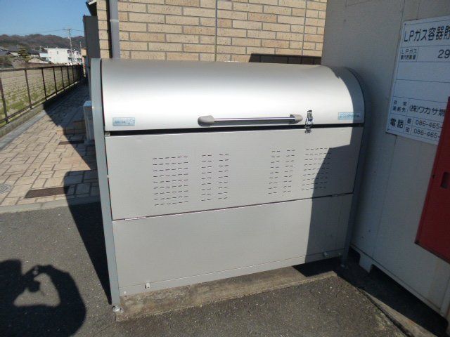 拡大写真:倉敷市福田町古新田 103の外観写真(昼)