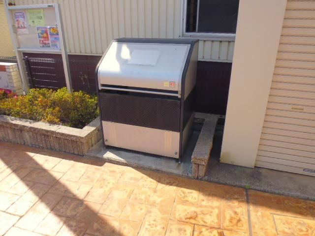 拡大写真:倉敷市連島中央1丁目 1階102の外観写真(昼)