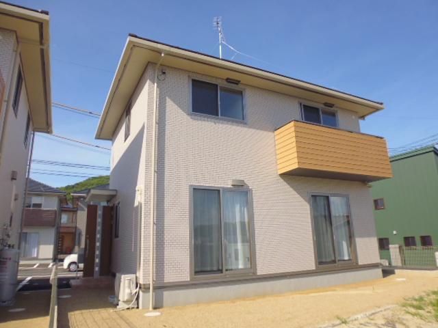 拡大写真:倉敷市児島稗田町 2階Dの外観写真(昼)