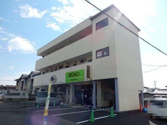 拡大写真:村瀬マンション 2階201の外観写真(昼)