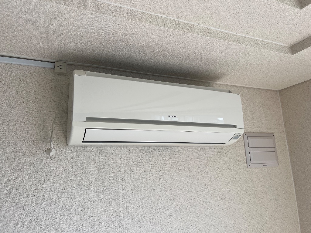 拡大写真:ハイツユートピア 2階00201のエアコン