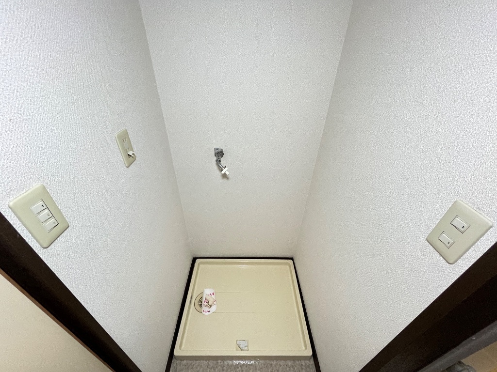 拡大写真:スターY&K 1階104の洗濯機置場