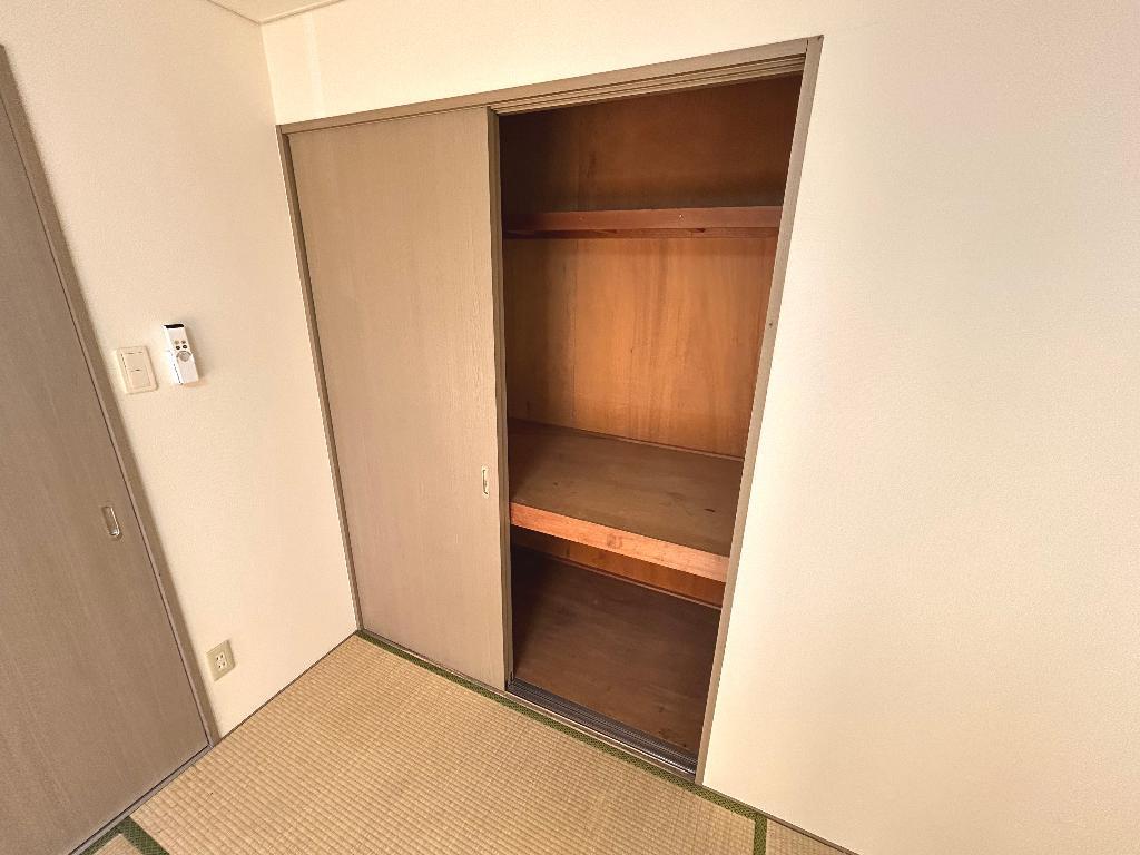 拡大写真:ミルキーウェイ 1階103の収納