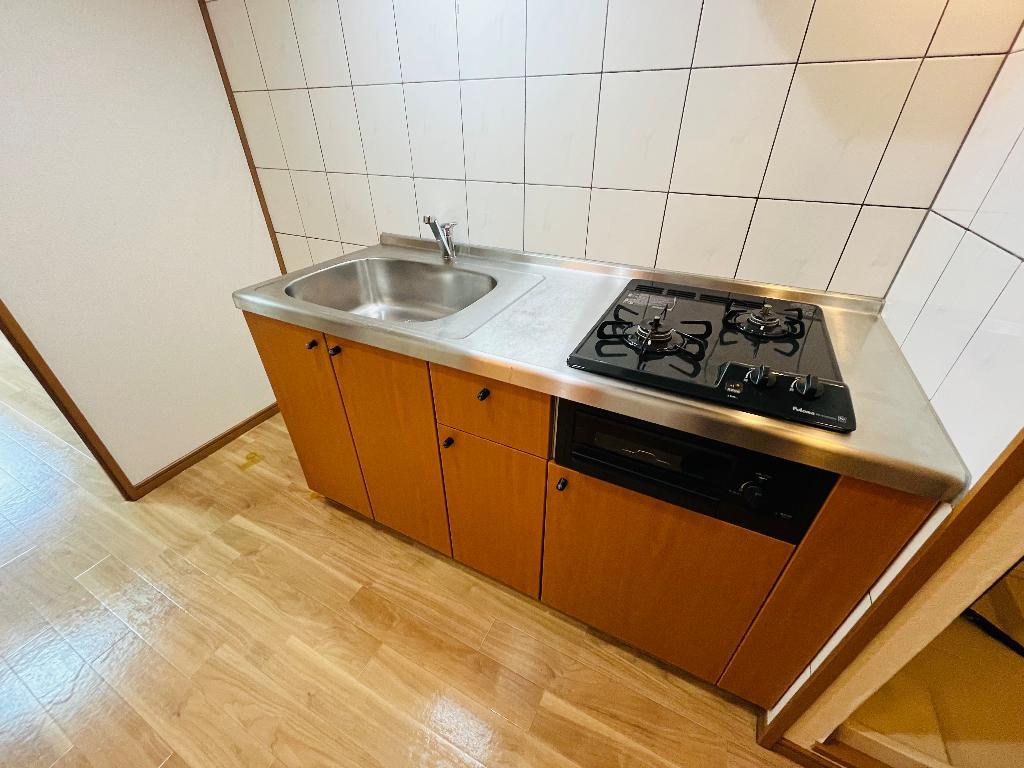 拡大写真:グランドパレス宮西 2階202のキッチン