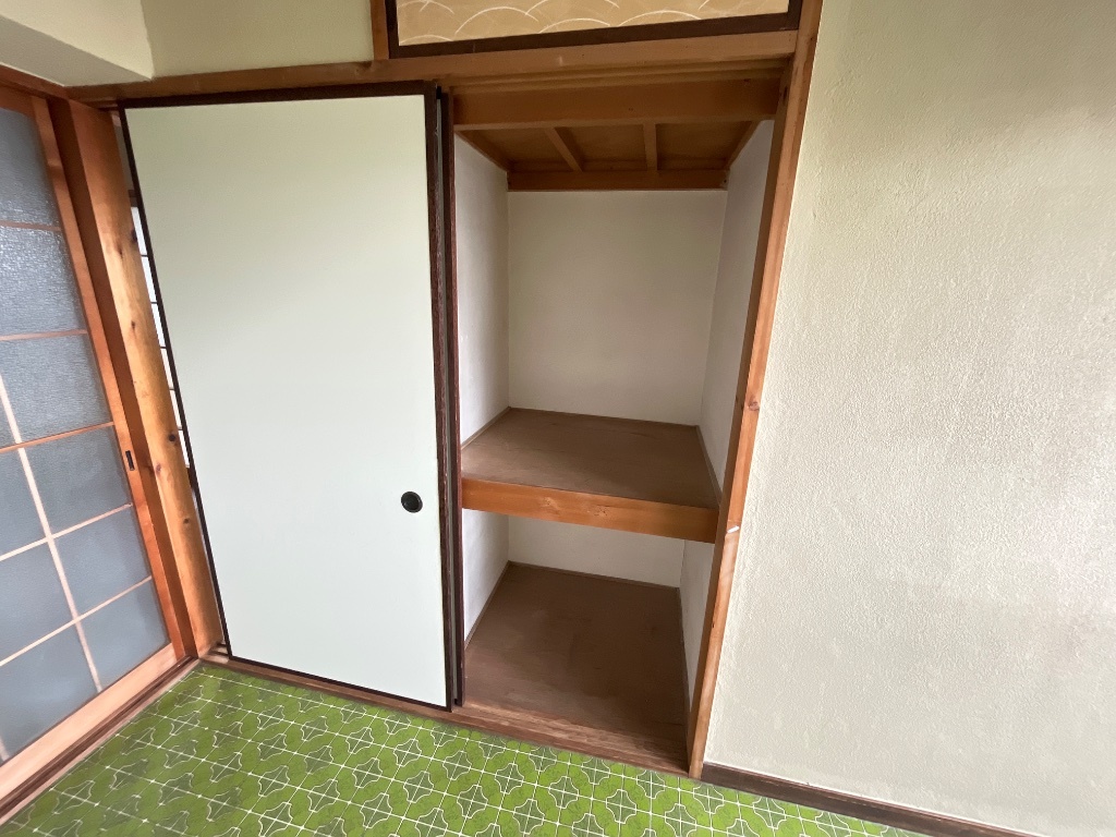 拡大写真:サニーハイツA 3階301の収納