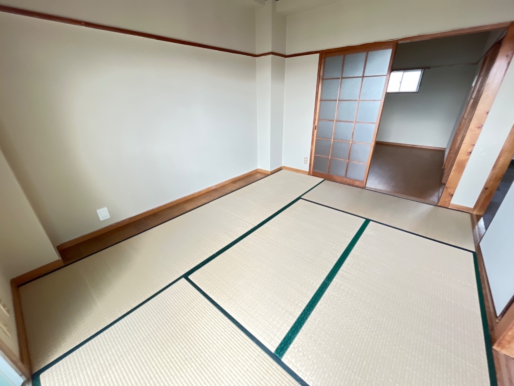拡大写真:サニーハイツA 4階402の和室