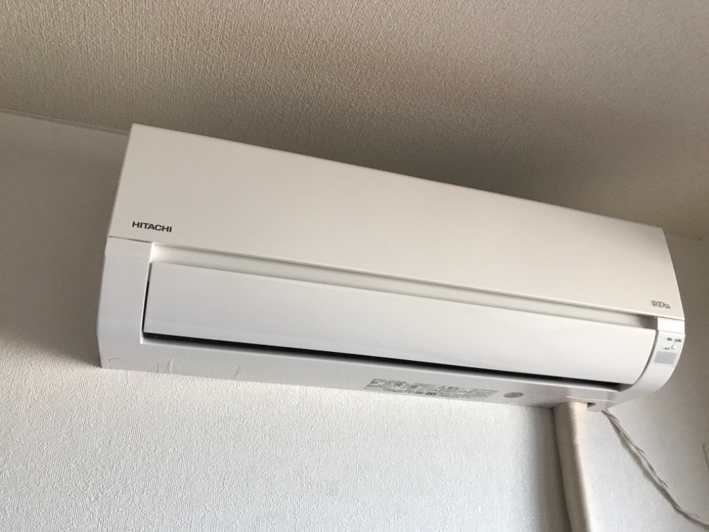 拡大写真:リバーヒルズ・S 2階202のエアコン