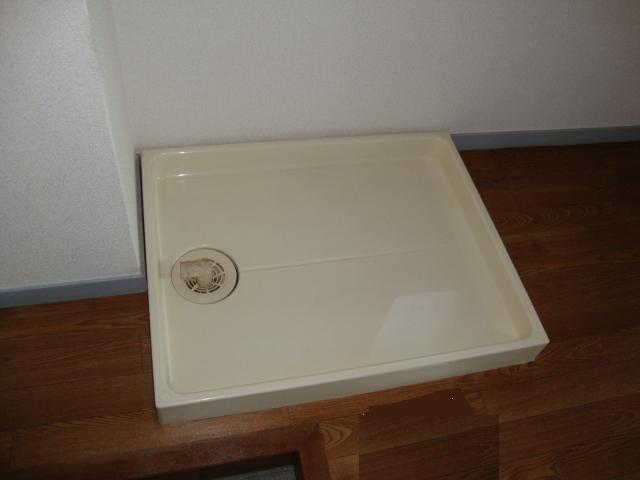 拡大写真:名古屋市天白区池見2丁目 3階3Gの洗濯機置場