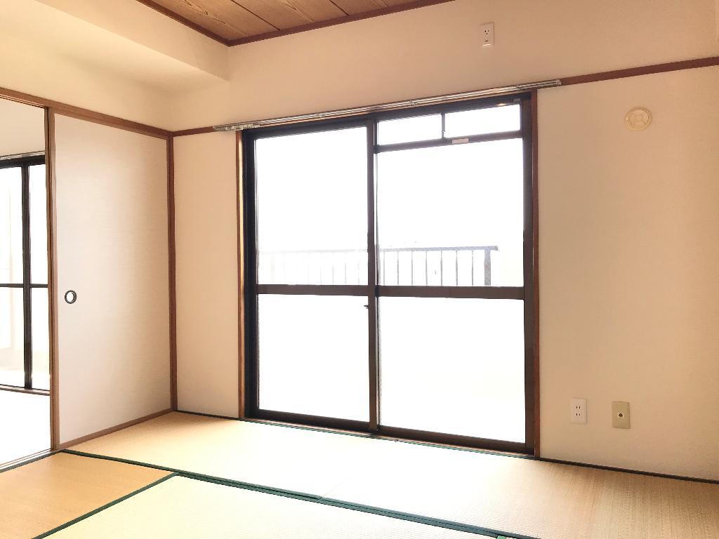 拡大写真：ハイツ平針 4階403の室内