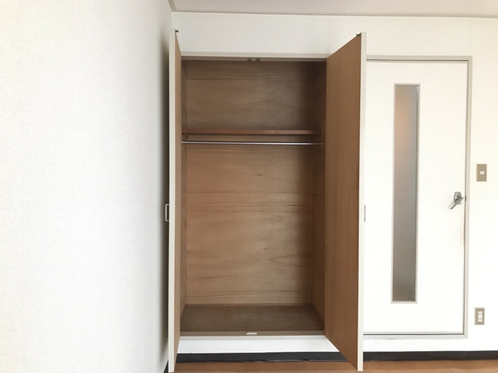 拡大写真:名古屋市天白区平針3丁目 2階2Dの収納