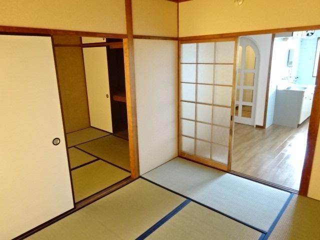 拡大写真:メゾン横須賀 4階401の室内