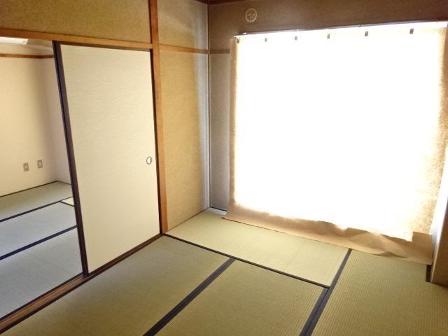 拡大写真:メゾン横須賀 4階401の室内