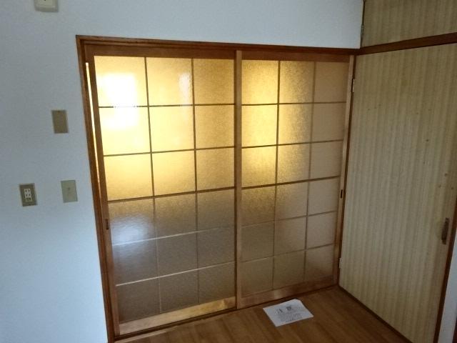 拡大写真:メゾン横須賀 4階401の室内