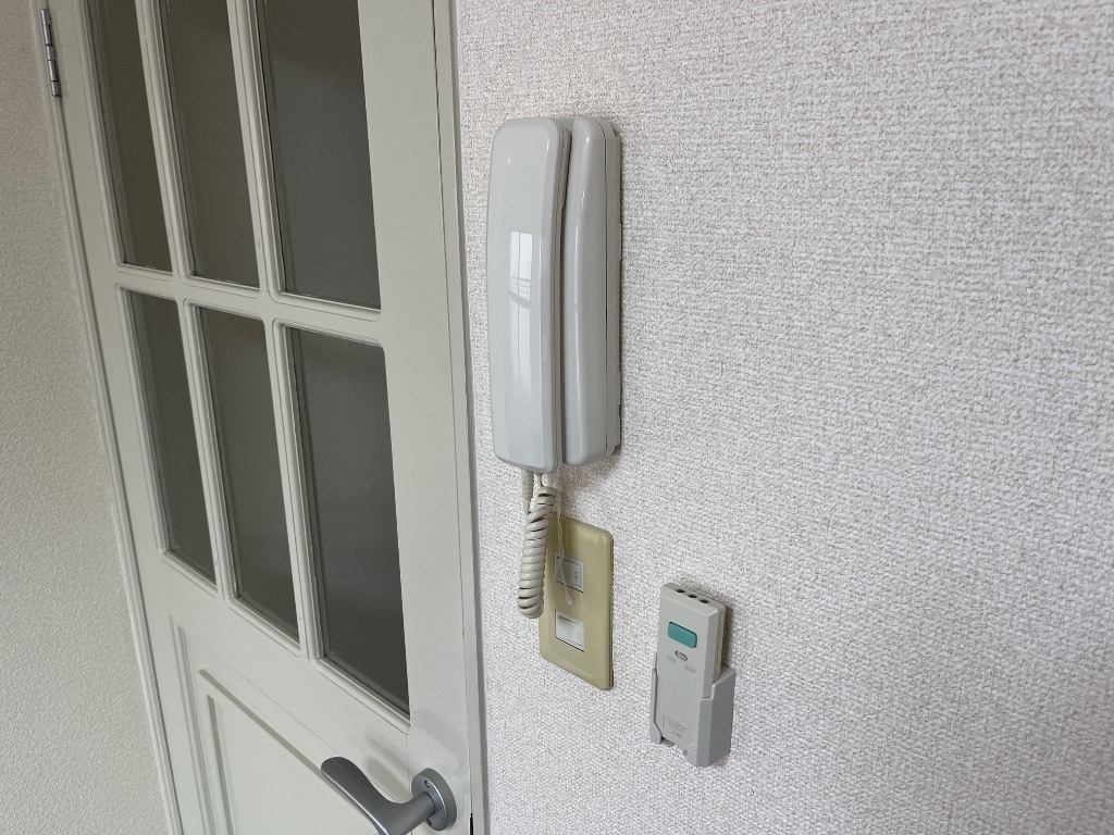 拡大写真:アサヒパレス 2階00202のインターホン