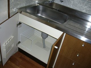 拡大写真:レッドウィング3番館 2階203のキッチン(イメージ)