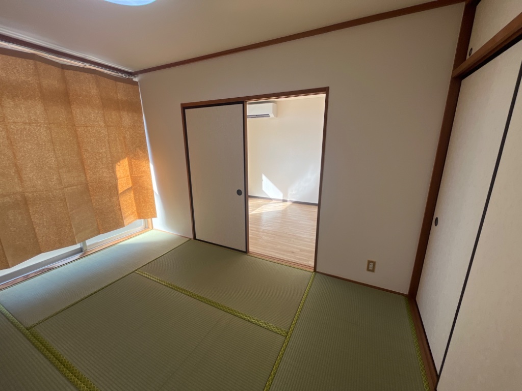 拡大写真:サンパレスSAKAI 3階302の和室