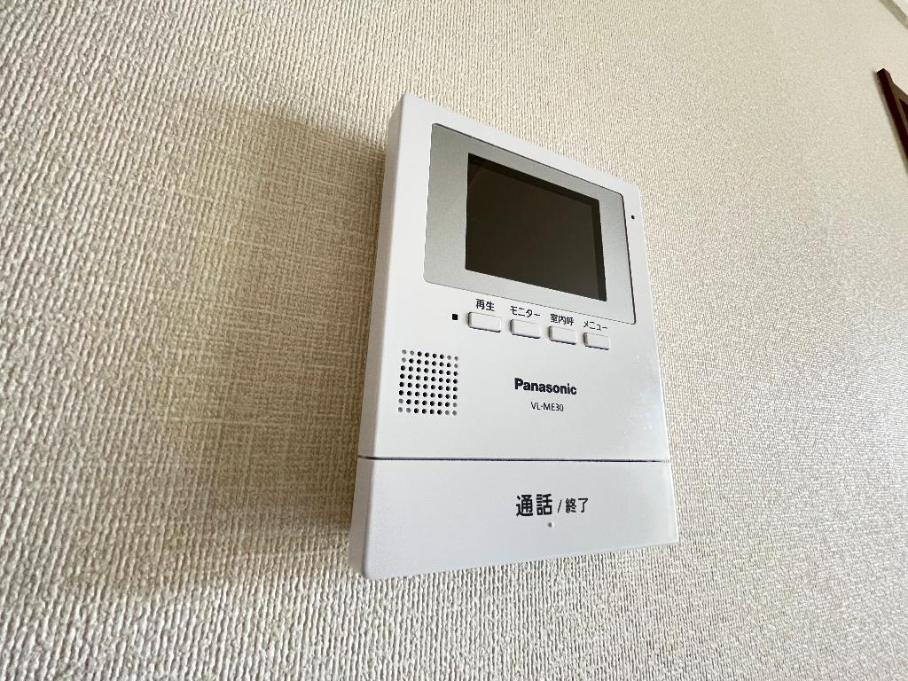 拡大写真:ヴィラNAKAGAWAⅡ 1階103のカメラ付インターホン