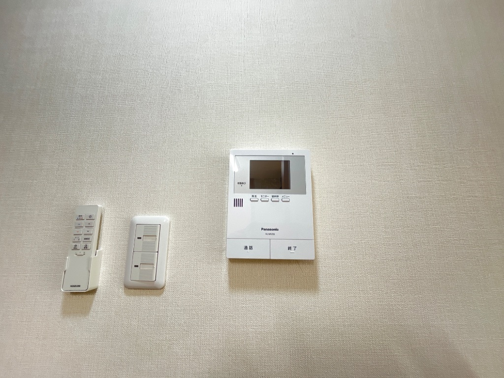 拡大写真:グッドヒルズ桜が丘 1階101のカメラ付インターホン