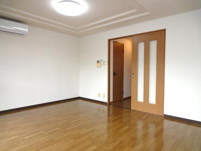 拡大写真:BEAM 1階103のリビング
