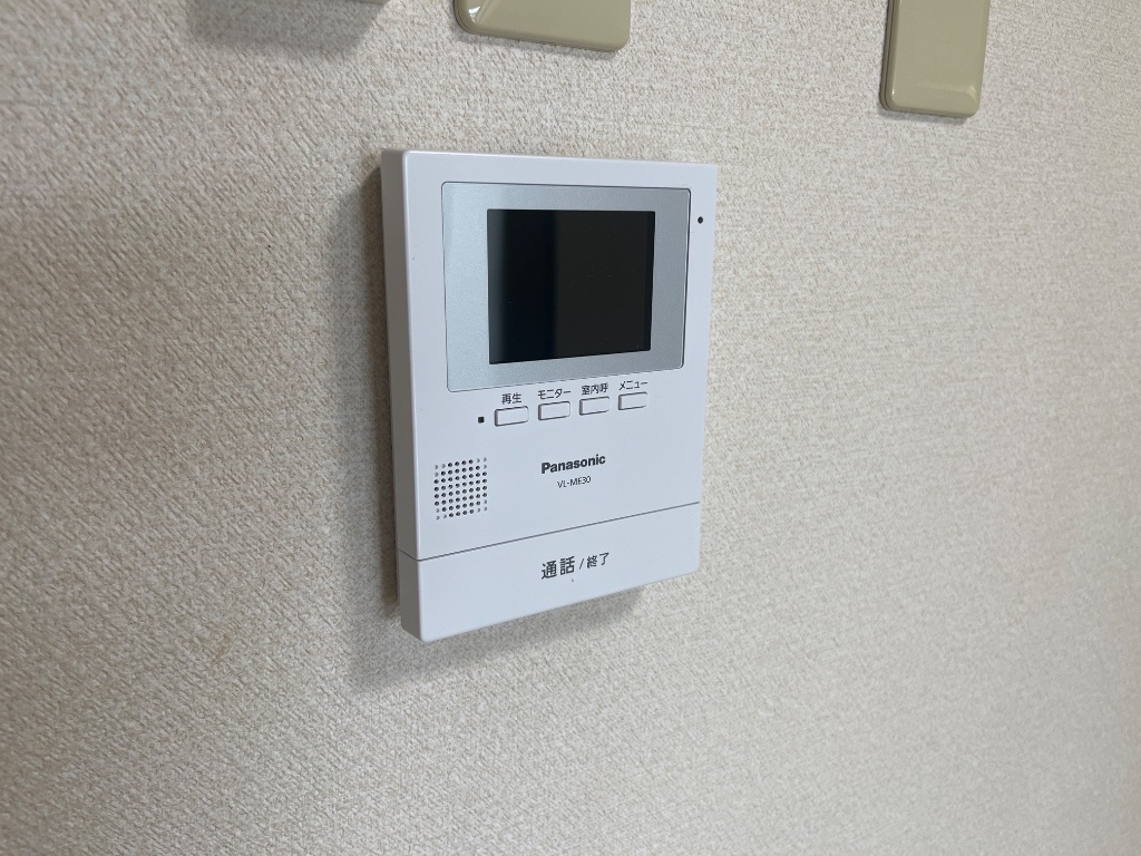 拡大写真:フローラルコートⅡ番館 2階202のカメラ付インターホン