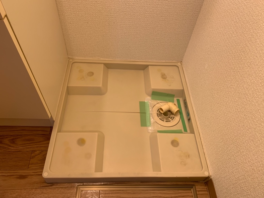 拡大写真:エクセレント,ON 1階103の洗濯機置場