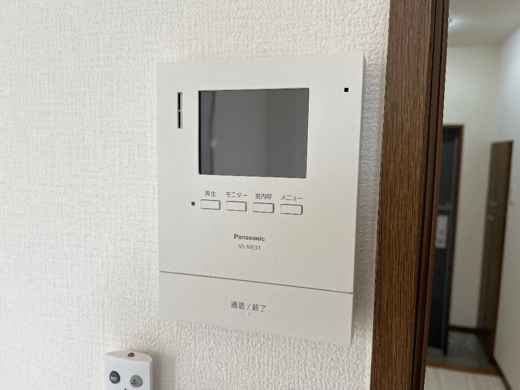 拡大写真:エスポア・タカスギ 1階105のカメラ付インターホン