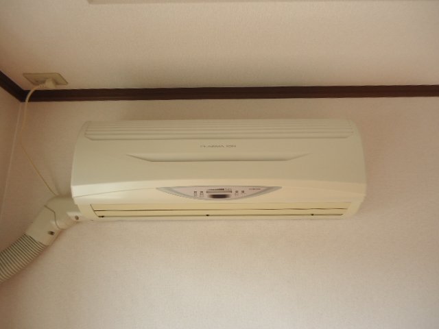 拡大写真:パークサイド(Park Side) 2階202のエアコン