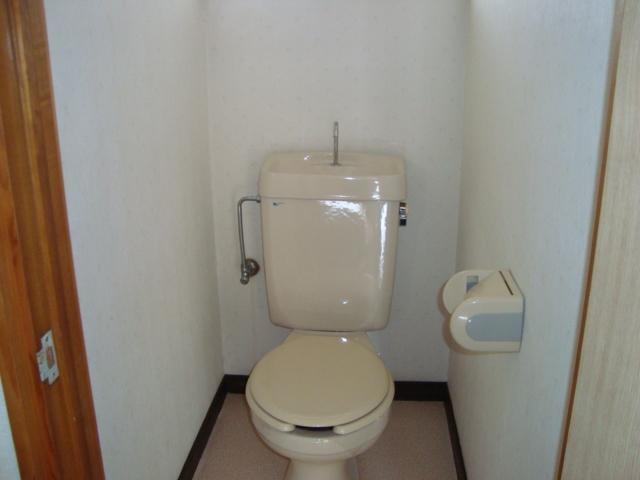 拡大写真:コーポグロリア 1階103のトイレ