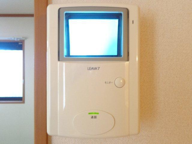 拡大写真:プラネット 1階105のカメラ付インターホン