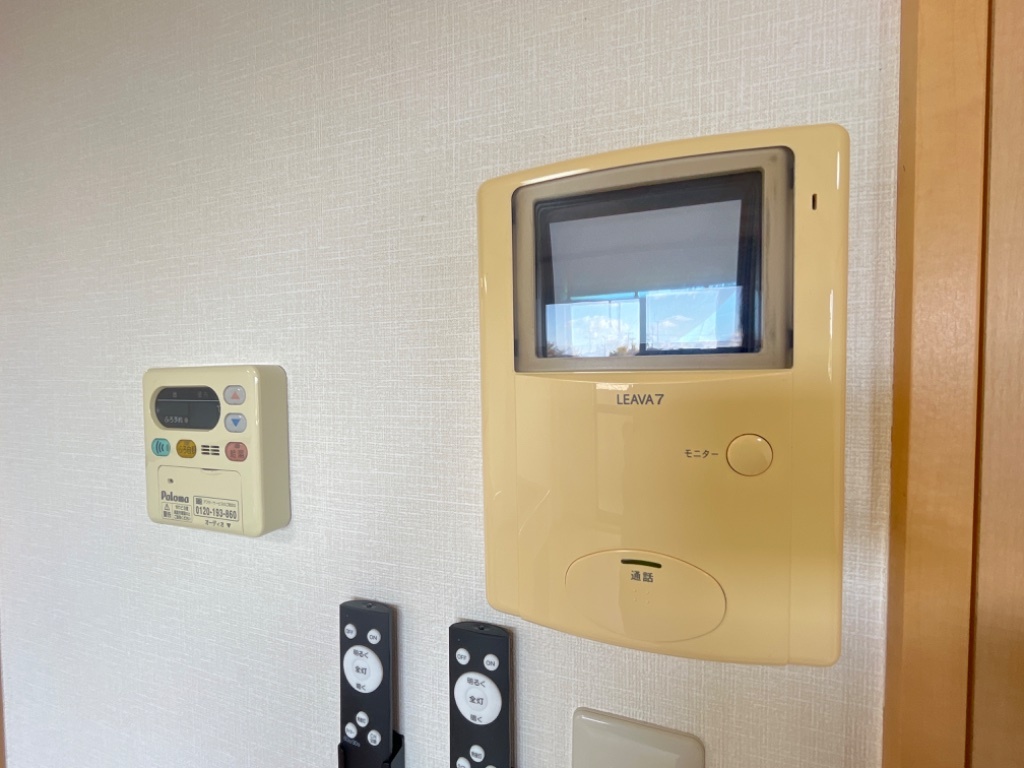 拡大写真:フィットタウンK(Fit town.K) 2階201のカメラ付インターホン