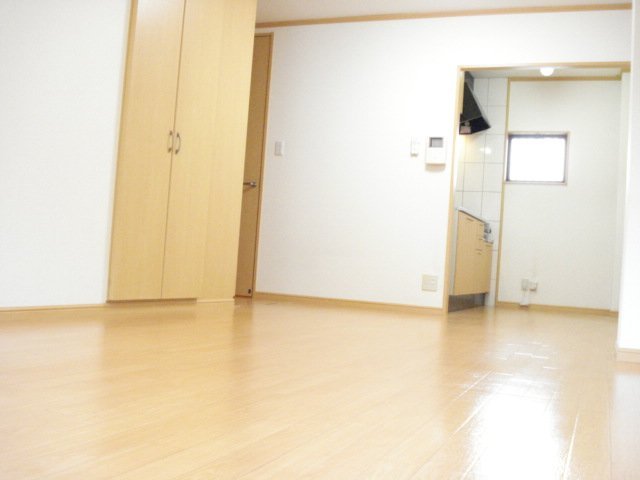 拡大写真:DearCoatNOAnoaⅢ 2階201のリビング