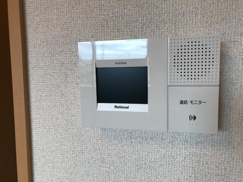 拡大写真:ルミナスガーデン 2階202のカメラ付インターホン
