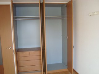 拡大写真:ポラリス 1階105のクローゼット