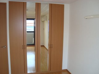 拡大写真:ポラリス 1階105のクローゼット