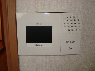拡大写真:ポラリス 1階105のカメラ付インターホン