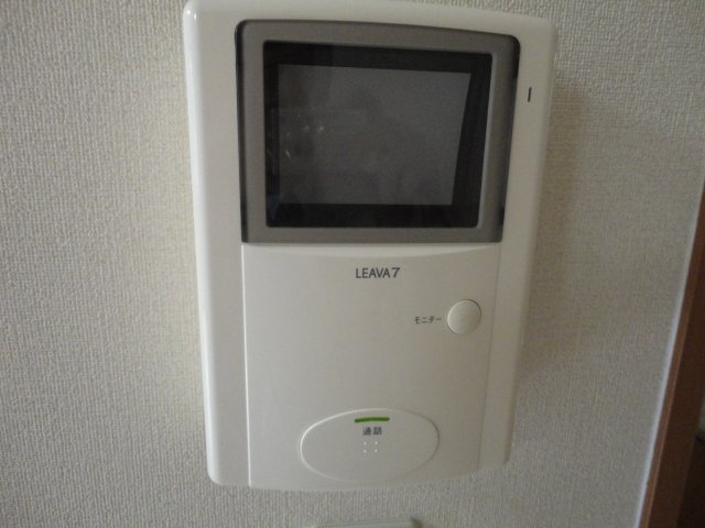 拡大写真:プチソレイユ 2階203のカメラ付インターホン(イメージ)