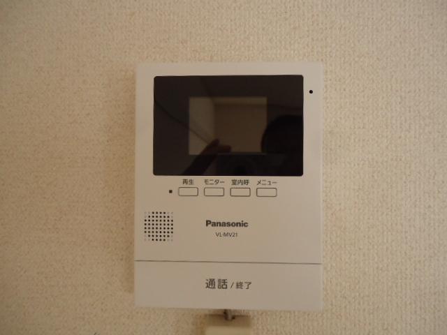 拡大写真:ヒルズYK 1階102のカメラ付インターホン