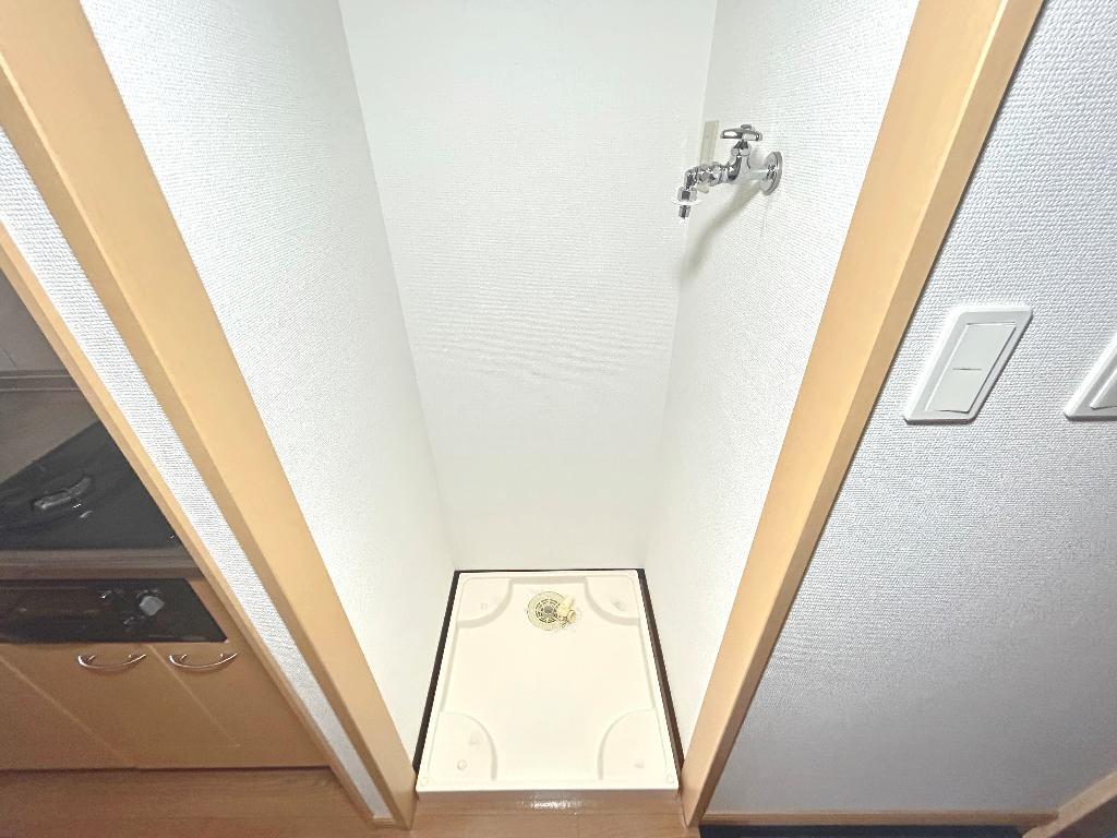 拡大写真:Canon(カノン) 1階101の洗濯機置場