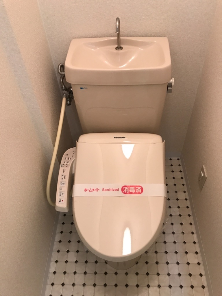 拡大写真：セフティ上坂 3階302のシャワー付トイレ
