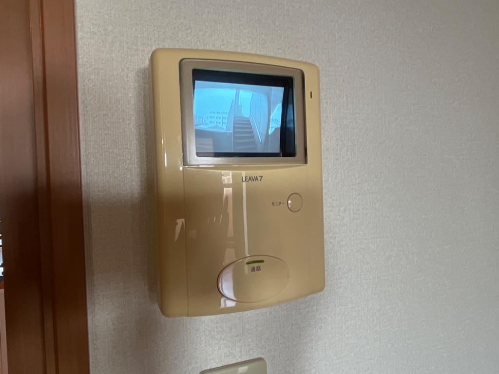 拡大写真:オータム めぐみ 2階201のカメラ付インターホン