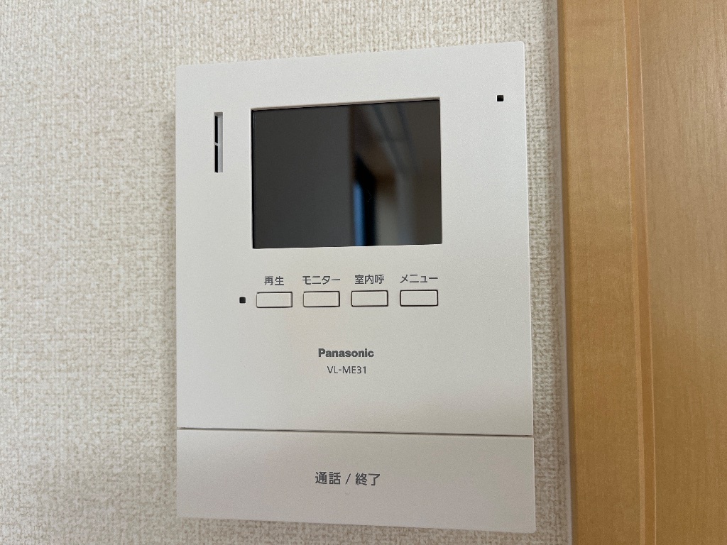 拡大写真：サンコート・コーダ 1階108のカメラ付インターホン